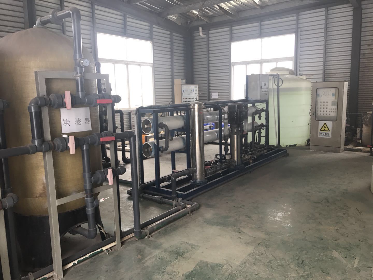 電鍍廠小型一體化純水設(shè)備 電鍍廠小型一體化純水設(shè)備